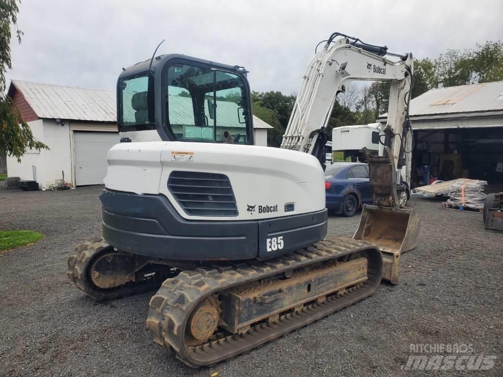 Bobcat E 85 소형 굴삭기 7톤 미만