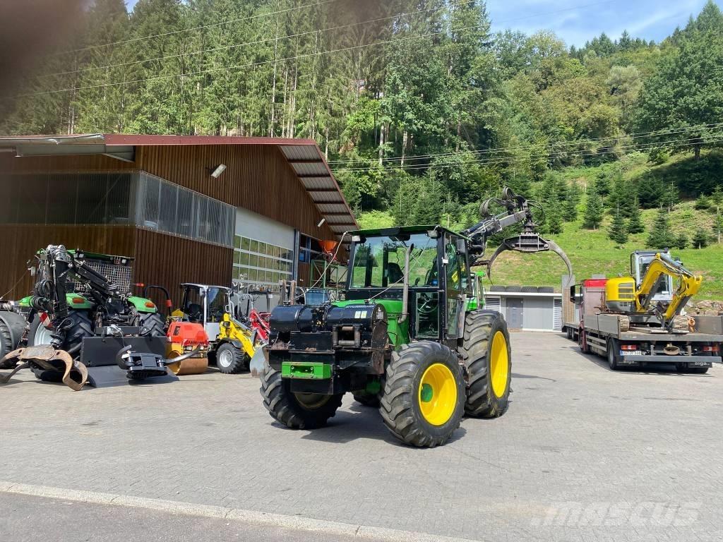 John Deere 6400 임업용 트랙터