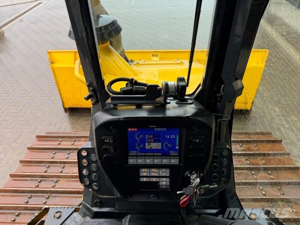 Komatsu D51PXi-24EO 크롤러 도저