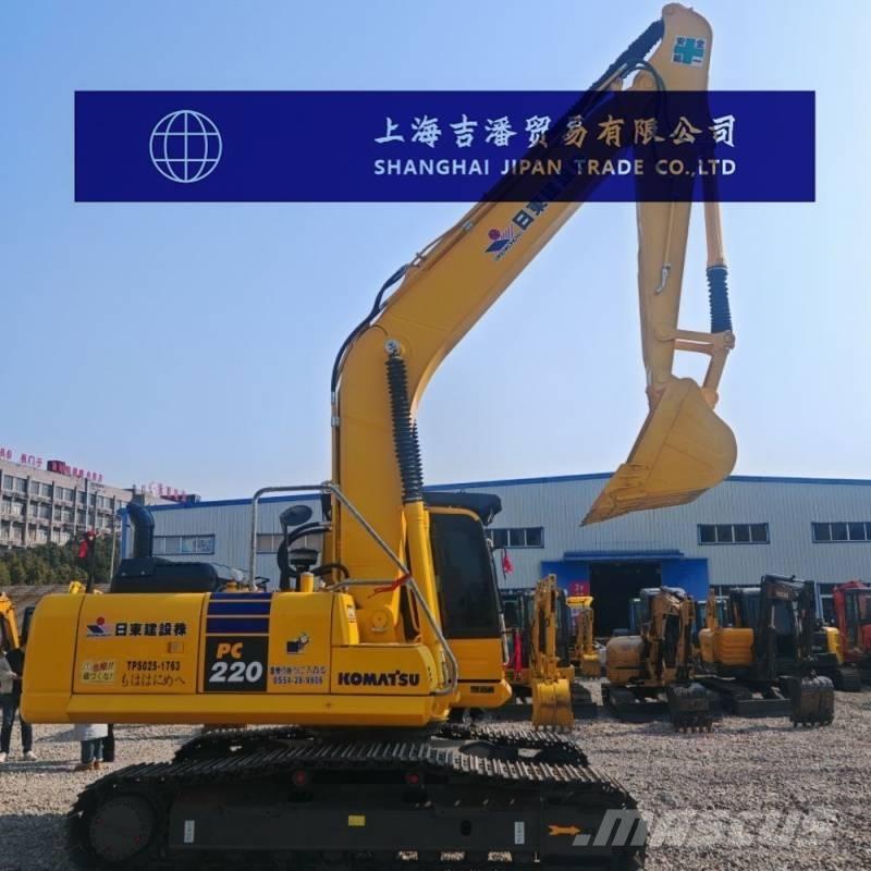 Komatsu PC 220 대형 굴삭기 29톤 이상