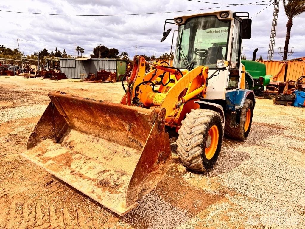 Liebherr L 507  휠로우더