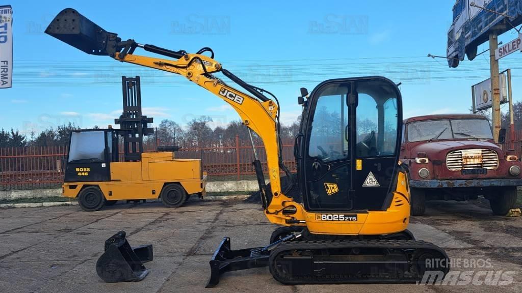 JCB 8025 ZTS 소형 굴삭기 7톤 미만