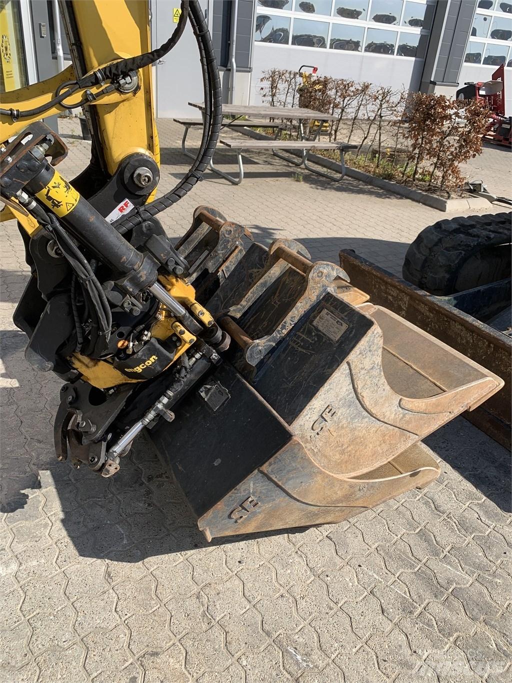 Yanmar SV 60 B 소형 굴삭기 7톤 미만