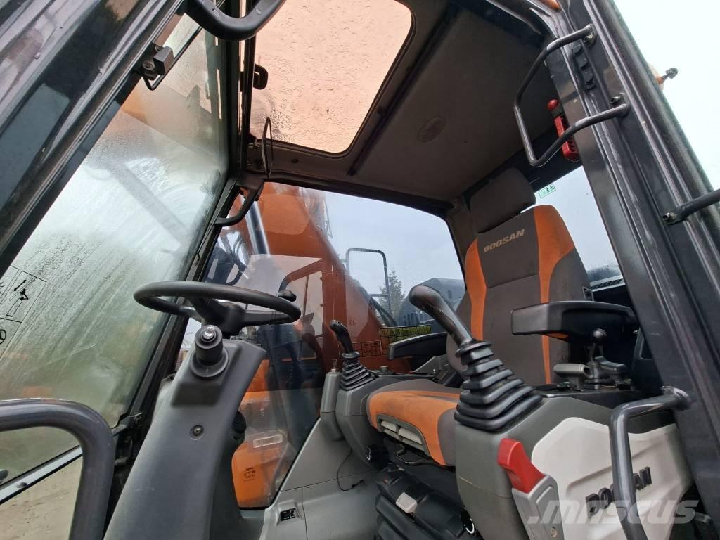 Doosan DX 165 W-5  휠 굴삭기
