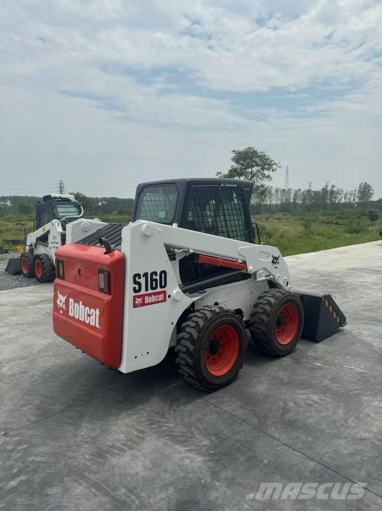 Bobcat S 160  스키드로더