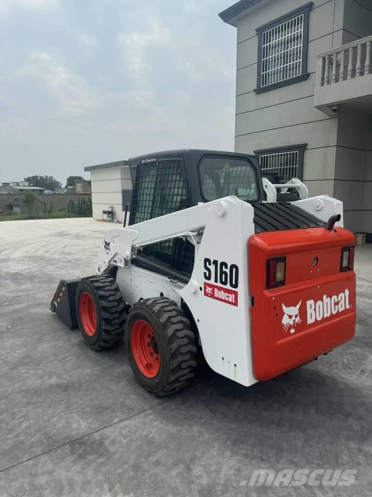 Bobcat S 160  스키드로더