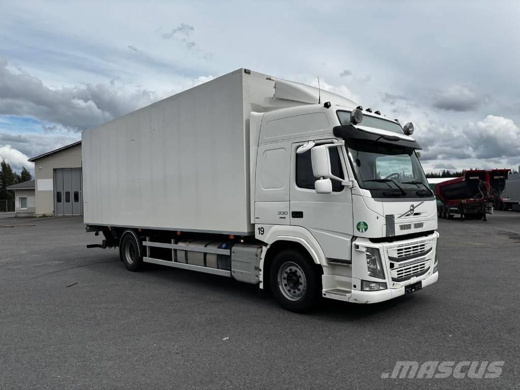 Volvo FM 330 탑차 트럭