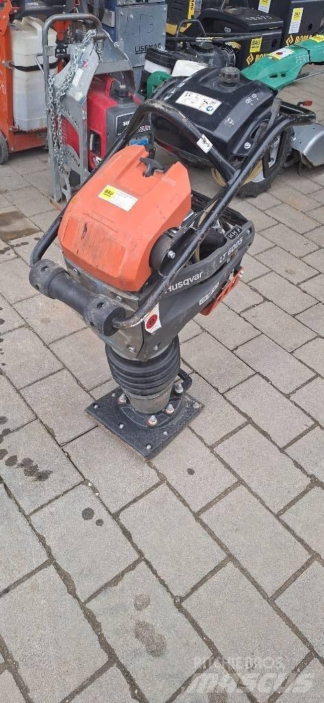 Husqvarna LT 6005 탬퍼