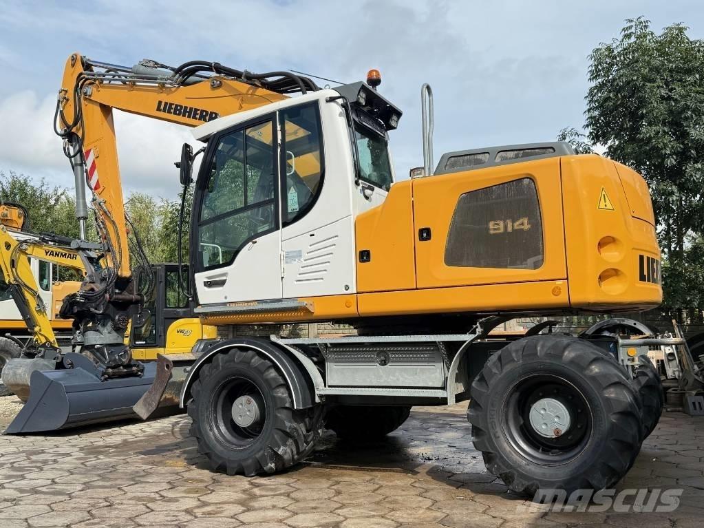 Liebherr A 914  휠 굴삭기