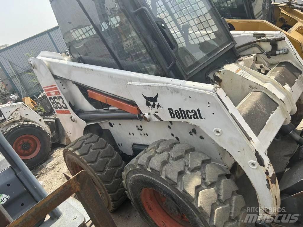 Bobcat S863  스키드로더