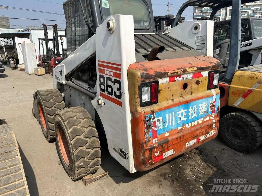Bobcat S863  스키드로더