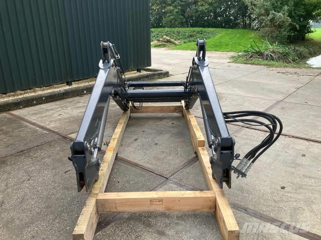 Stoll FZ45.1 Proline 프론트 로더 및 굴착기