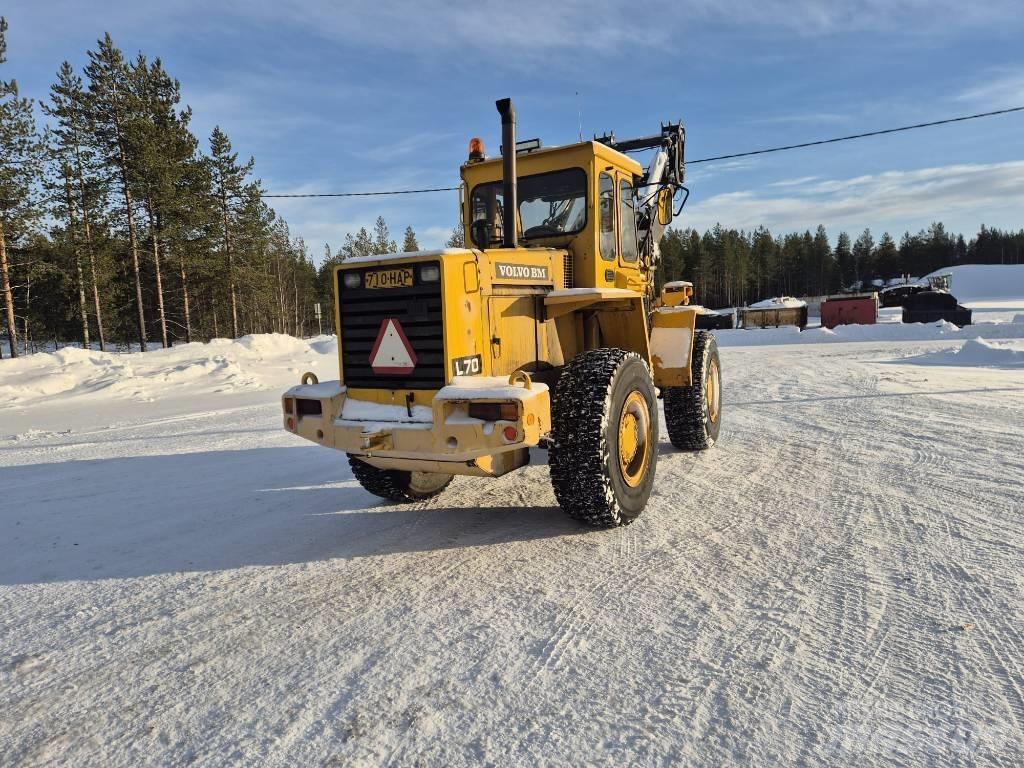 Volvo L 70  휠로우더