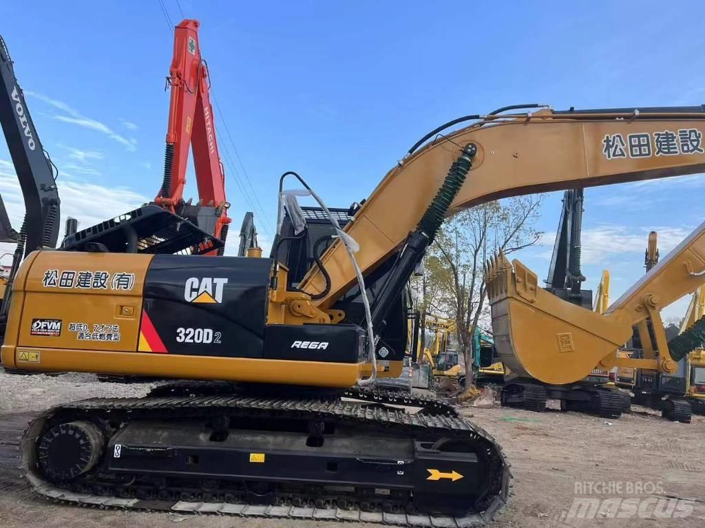 CAT 320 대형 굴삭기 29톤 이상