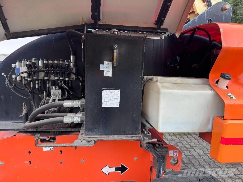 JLG 460 SJ 견인식 전동이동 리프트