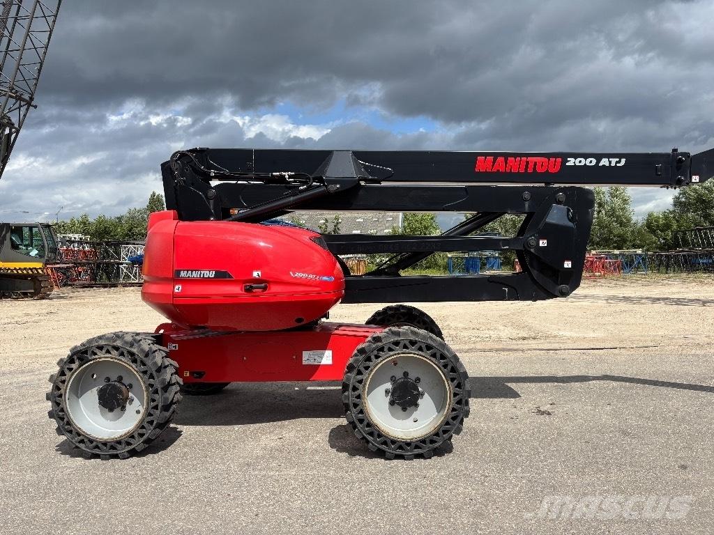 Manitou 200 ATJ 관절형 전동이동 리프트