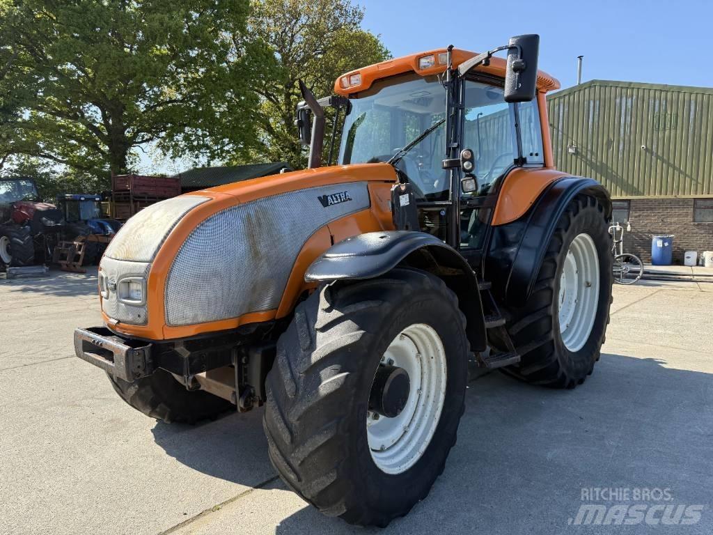 Valtra T 170 트랙터
