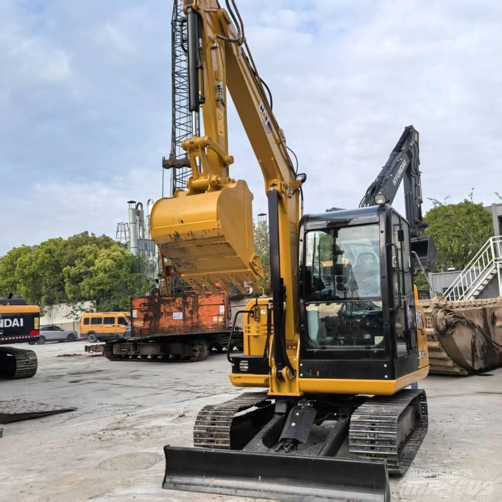 CAT 305.5E2 소형 굴삭기 7톤 미만