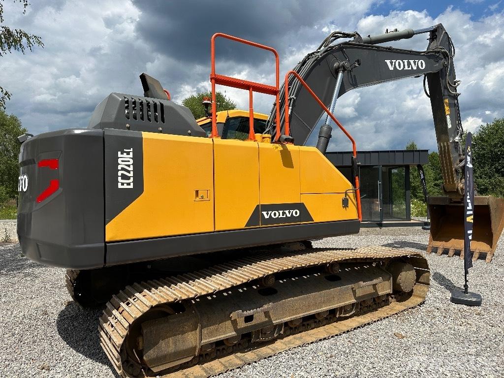 Volvo EC 220 E L 대형 굴삭기 29톤 이상