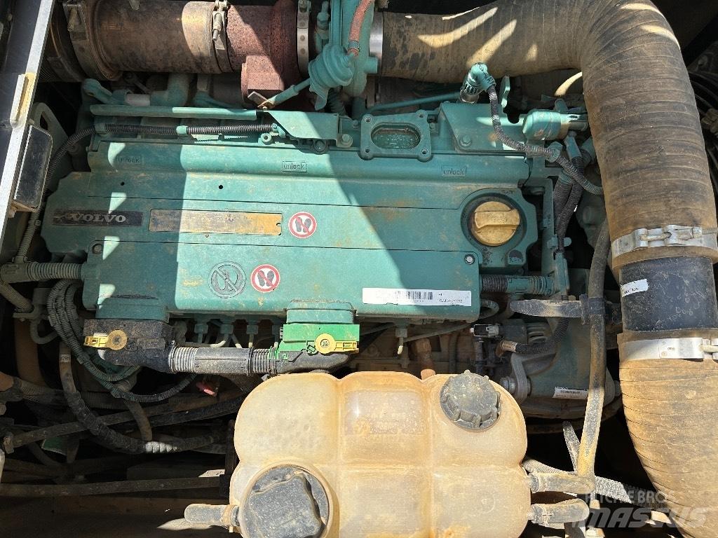 Volvo EC 220 E L 대형 굴삭기 29톤 이상