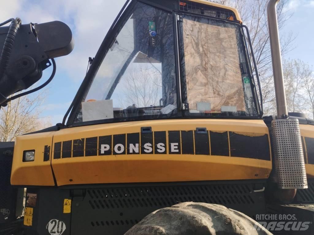 Ponsse Ergo 6W 원목 하베스터