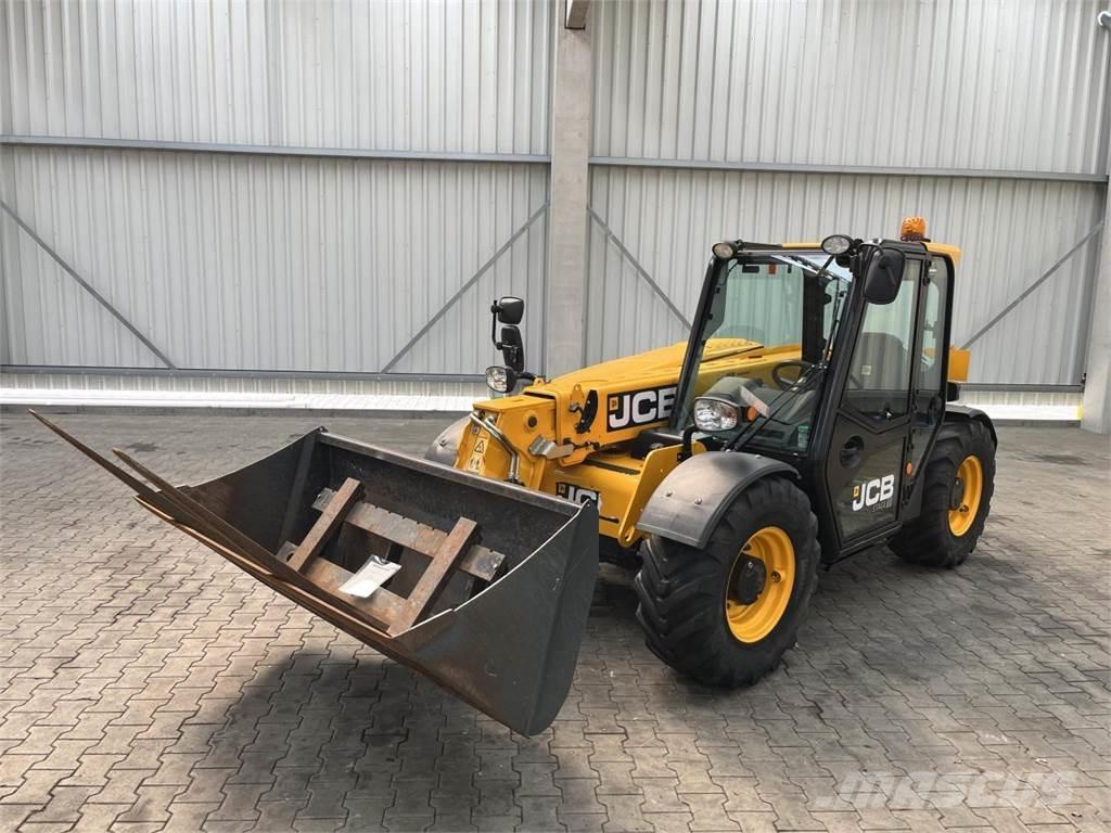 JCB 525-60 Hi Viz 농업용 텔레 핸들러