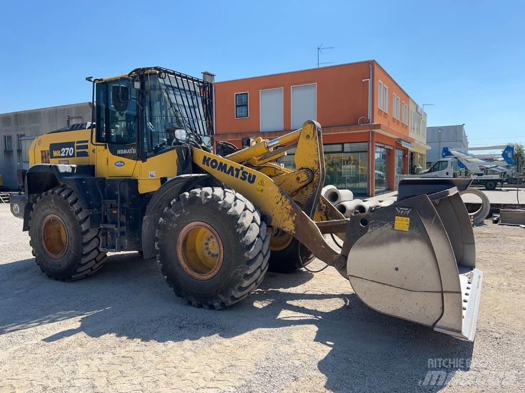 Komatsu WA 270-8  휠로우더