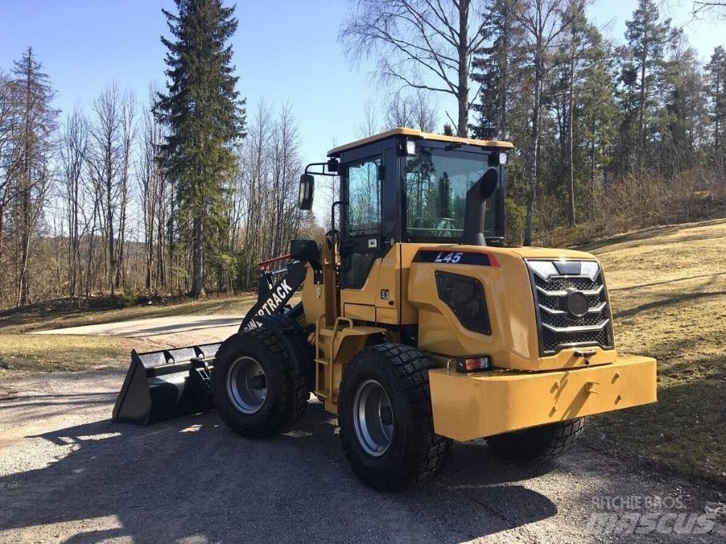 Powertrack L45  휠로우더