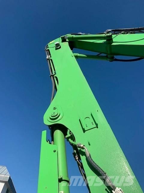 Sennebogen 830R HDD 파쇄용 굴삭기