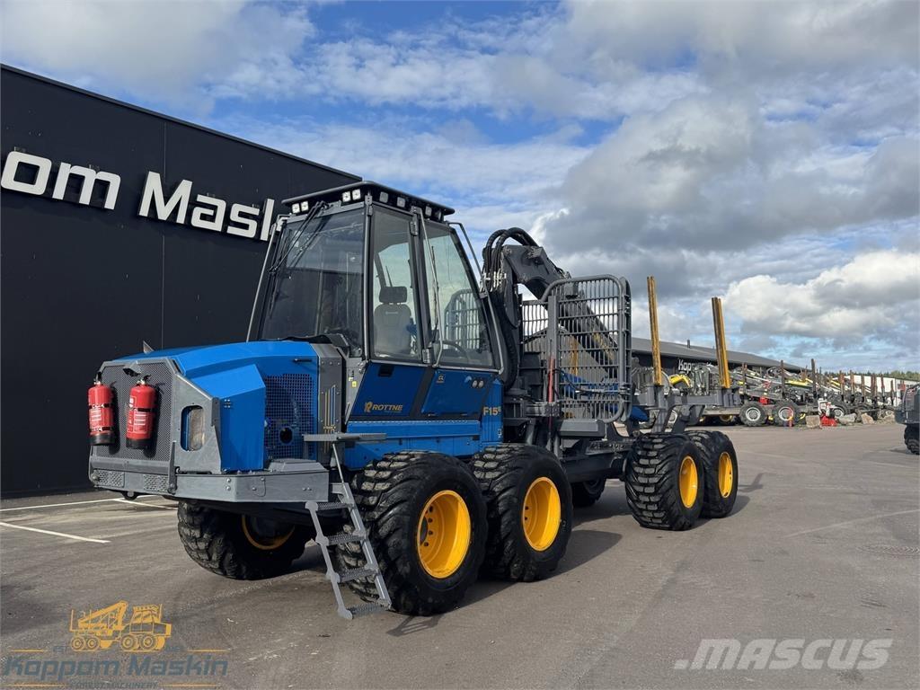 Rottne F15E 원목 포워더