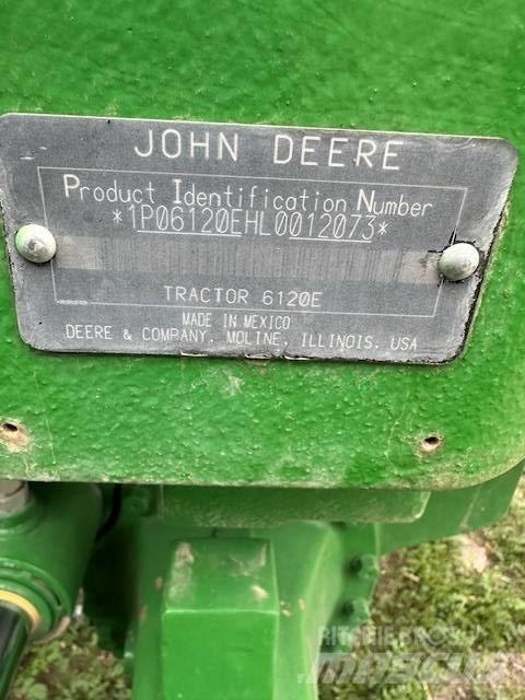 John Deere 6120 E 트랙터
