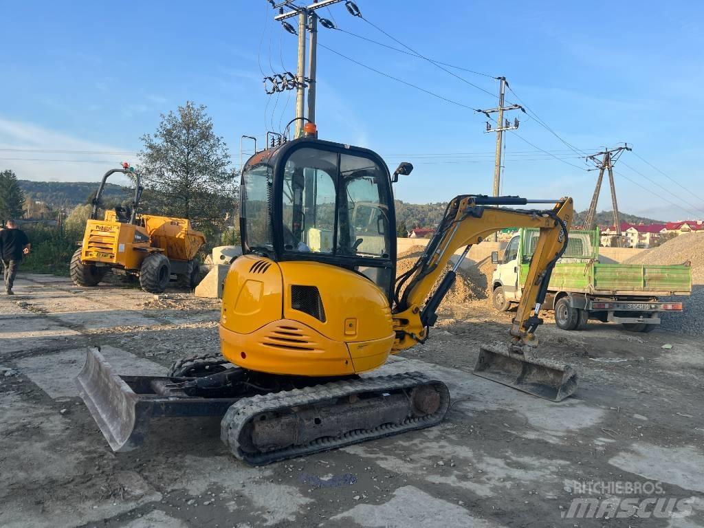 JCB 8030 ZTS 소형 굴삭기 7톤 미만