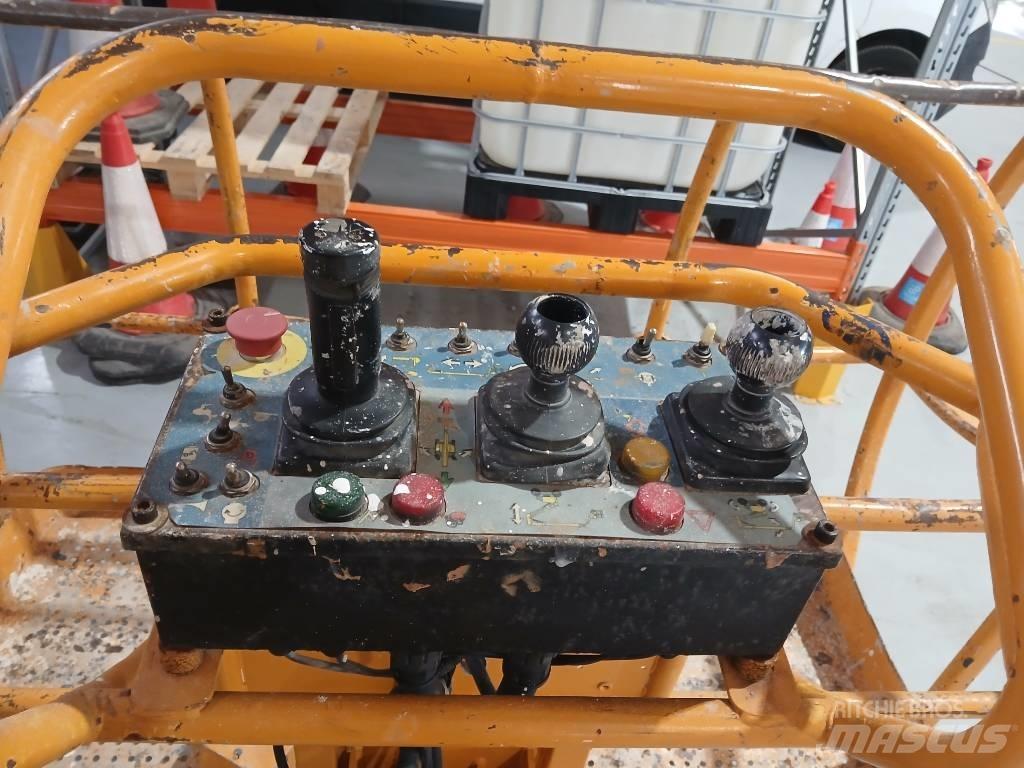 Haulotte HA 260 PX 관절형 전동이동 리프트