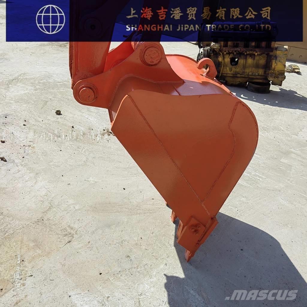 Doosan DH 80 중형굴삭기 7톤-28톤