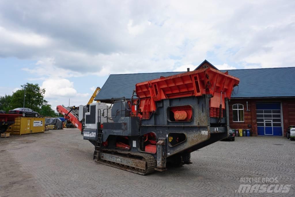 Sandvik QJ 341 이동식 분쇄기