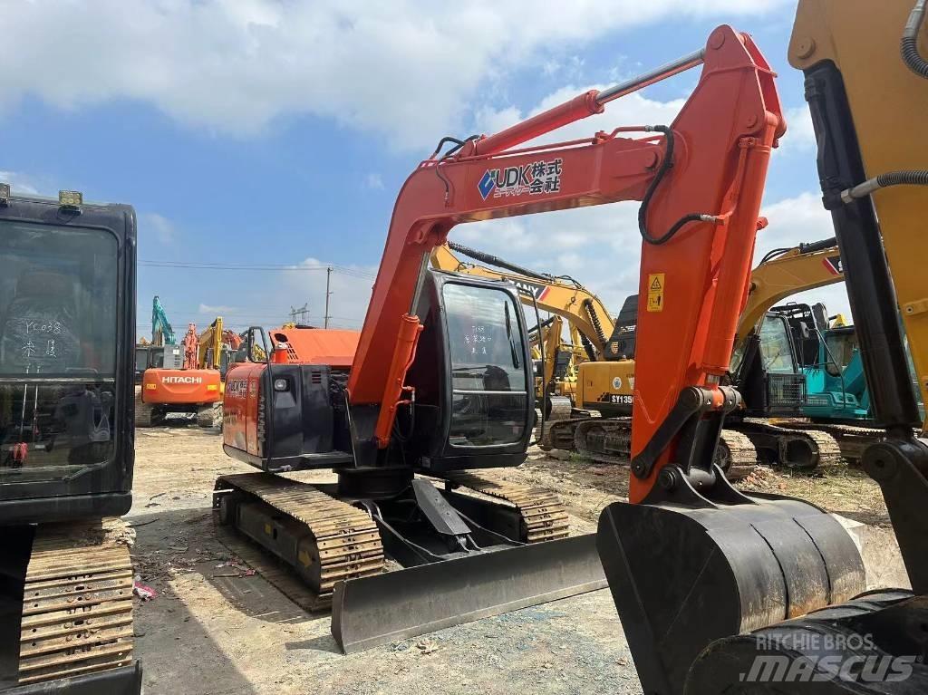 Hitachi ZX 75 중형굴삭기 7톤-28톤