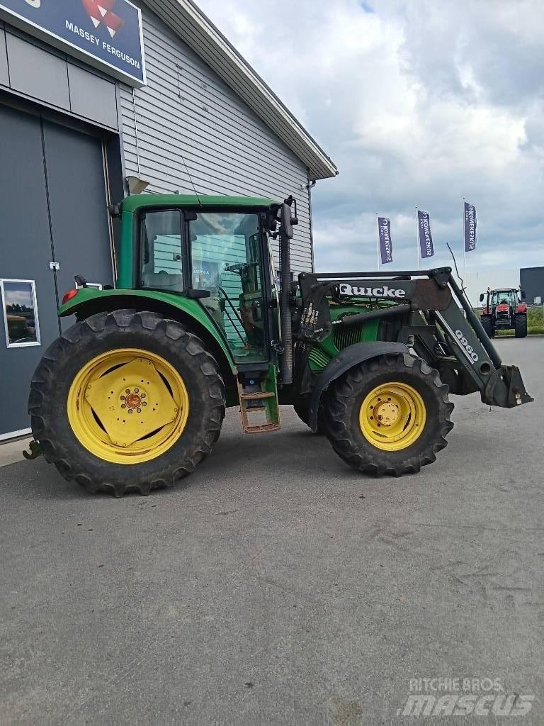 John Deere 6220 트랙터