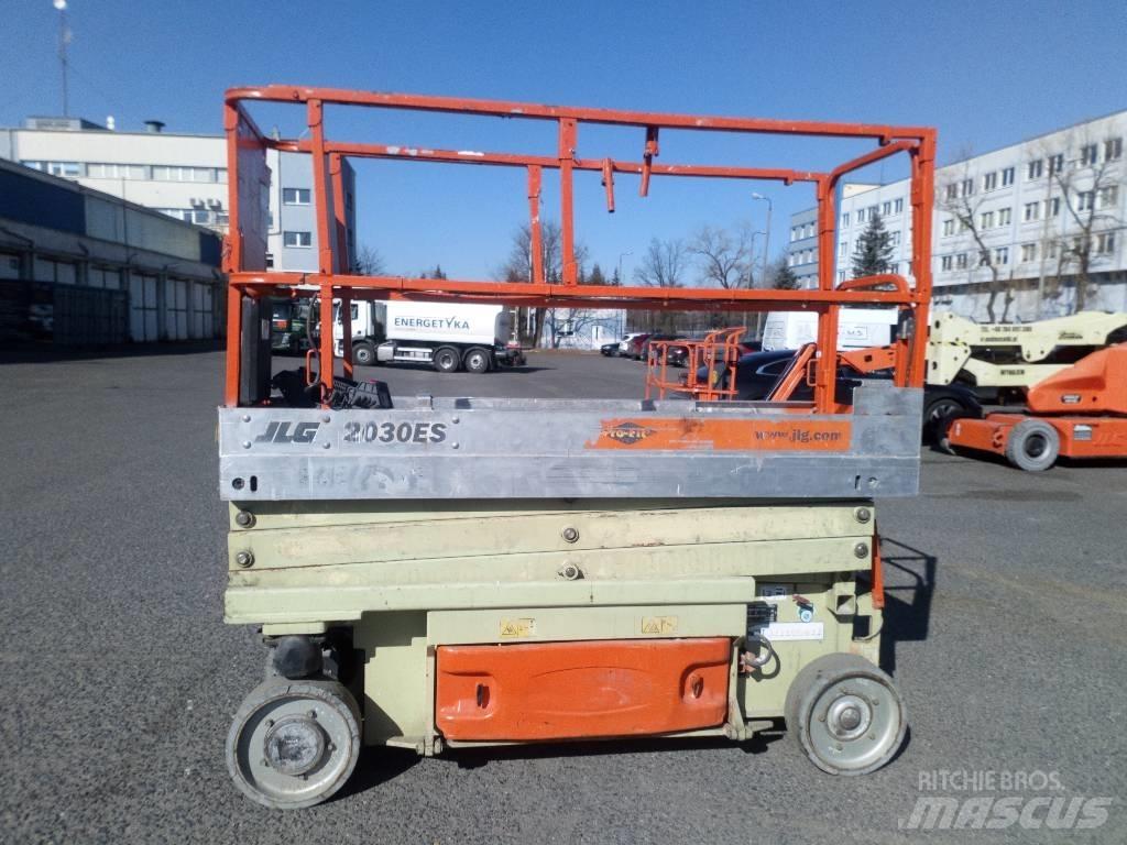 JLG 2030 ES 가위형 리프트