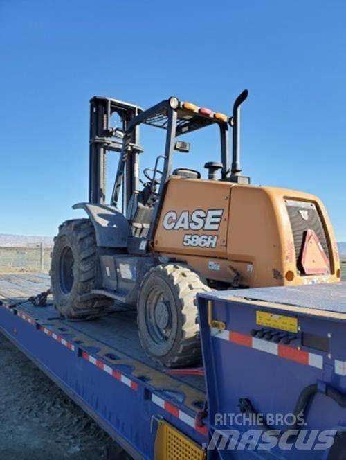 CASE 586H 험지용 트럭