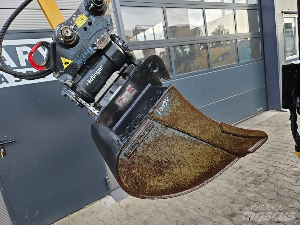CAT 302.7 CR 소형 굴삭기 7톤 미만