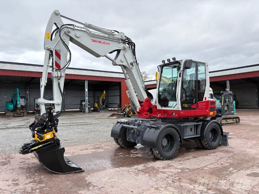 Takeuchi TB395W  휠 굴삭기