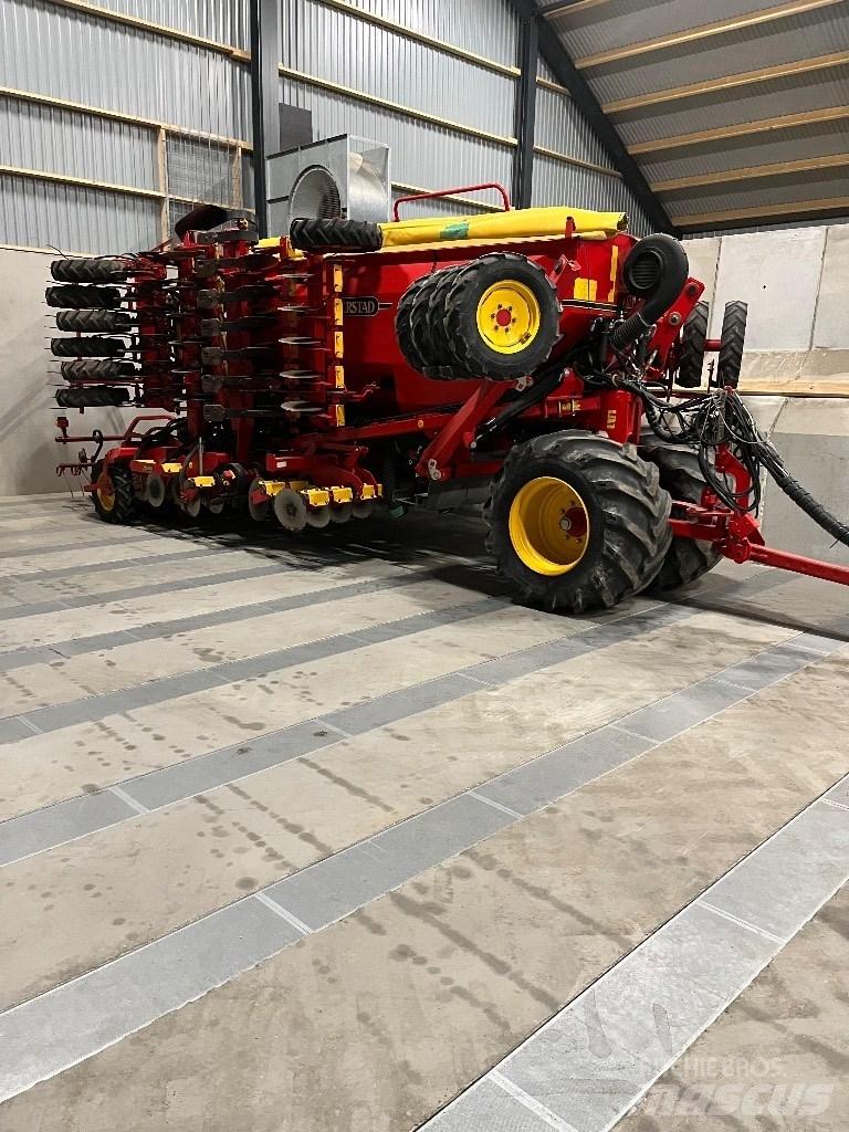 Väderstad Rapid 600c 드릴