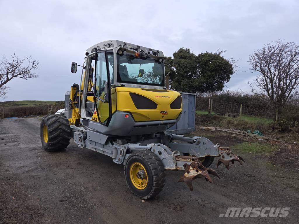 Menzi Muck M325 특수 굴삭기