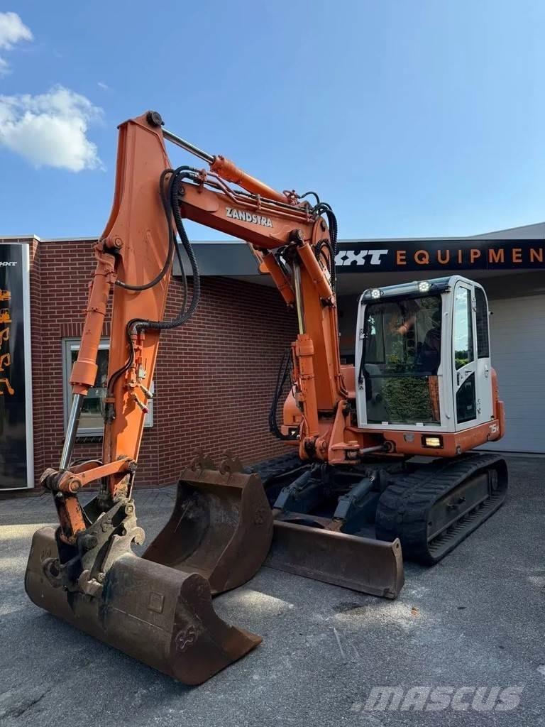 Doosan S75-V 대형 굴삭기 29톤 이상