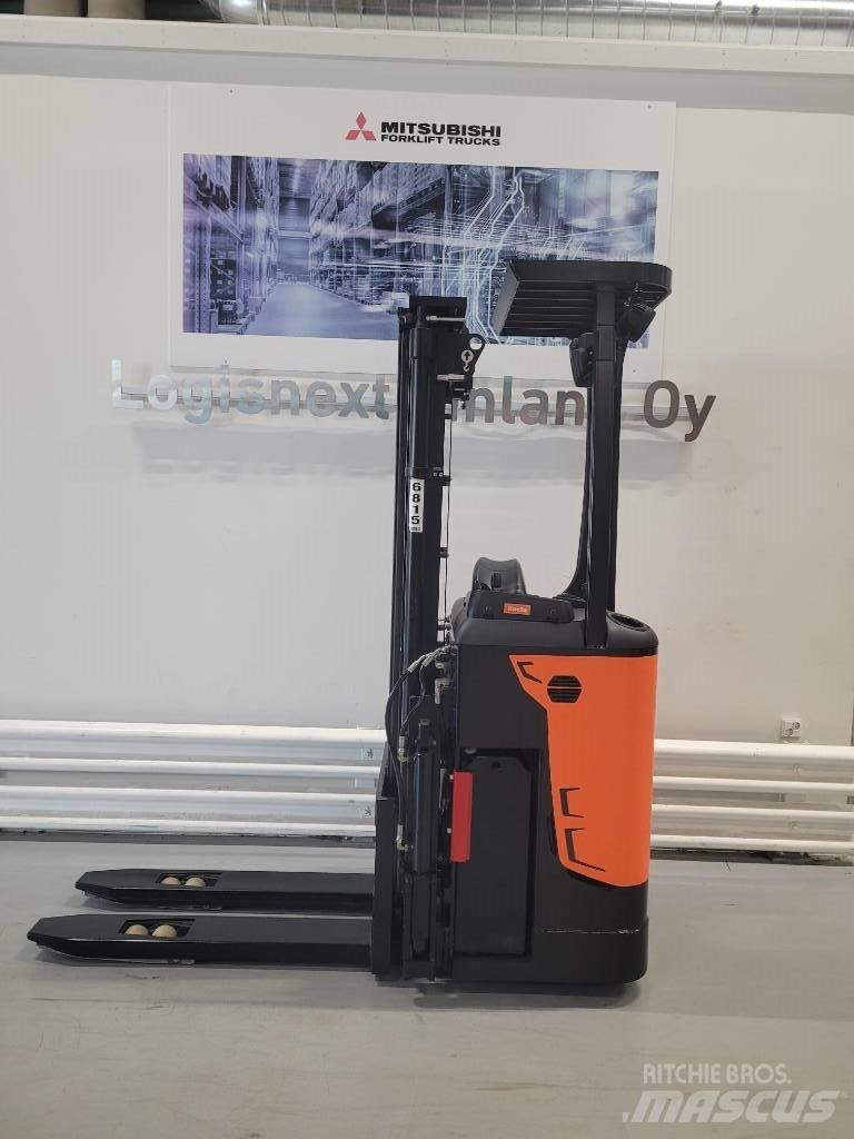 Rocla SST 16 ACI 보행식 리치 지게차