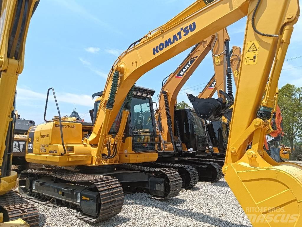 Komatsu PC 130 중형굴삭기 7톤-28톤