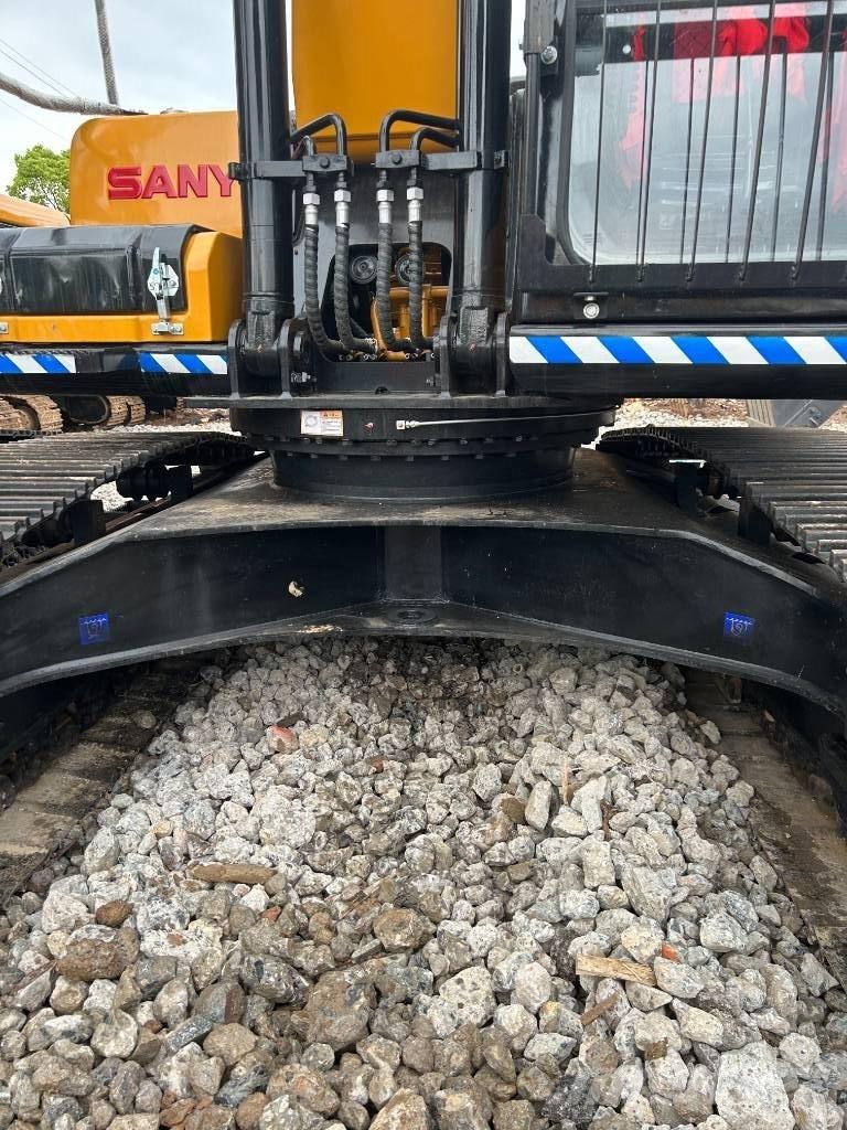 Sany SY 215 C 대형 굴삭기 29톤 이상