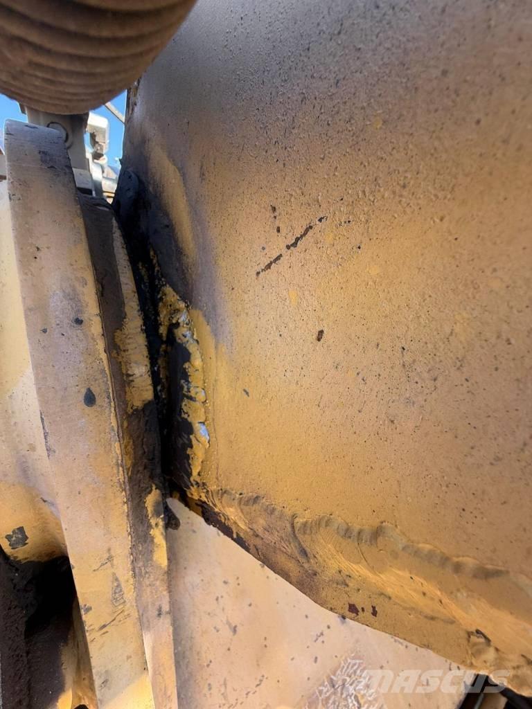 CAT 336 D 대형 굴삭기 29톤 이상