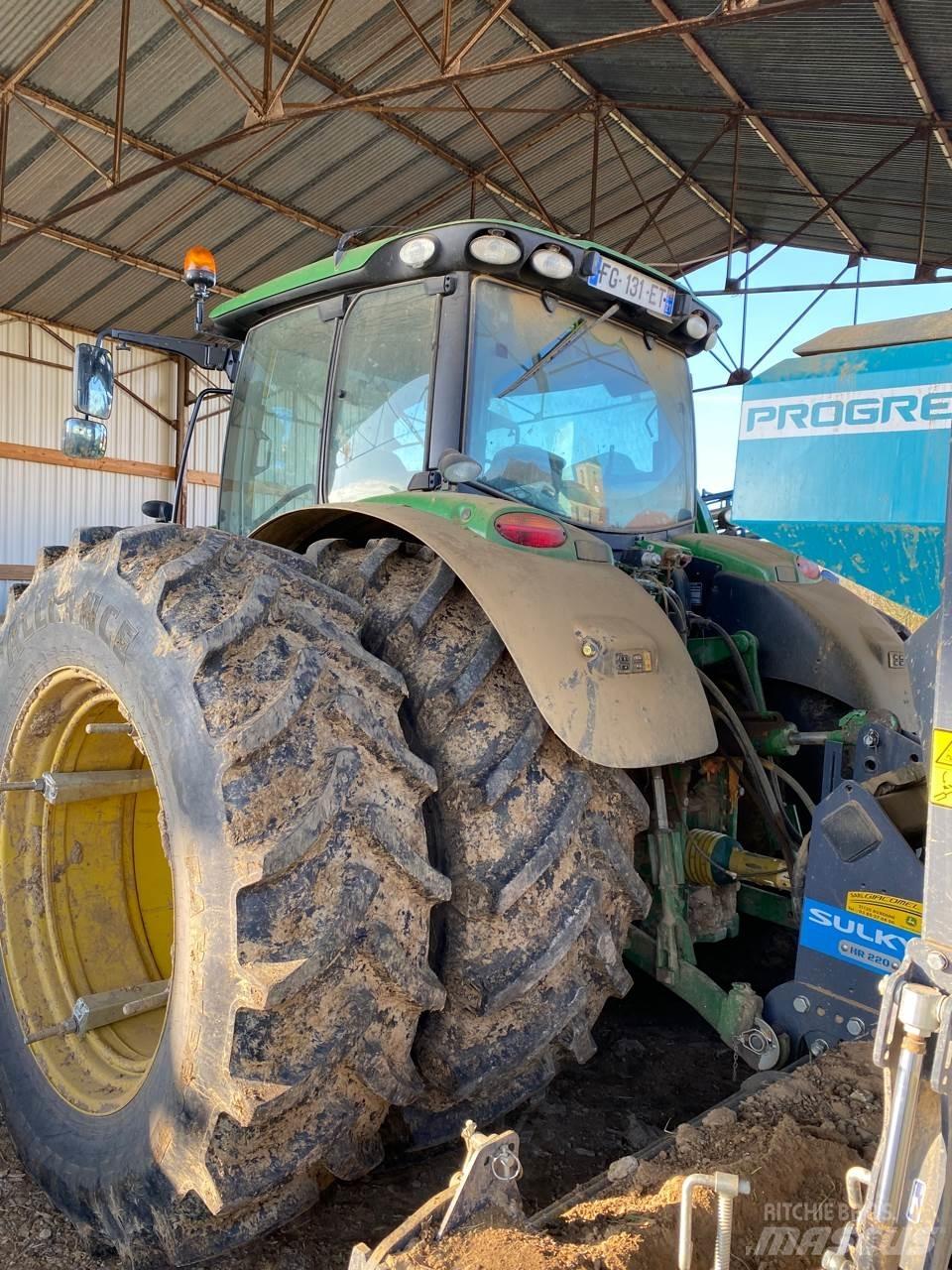 John Deere 6155R 트랙터