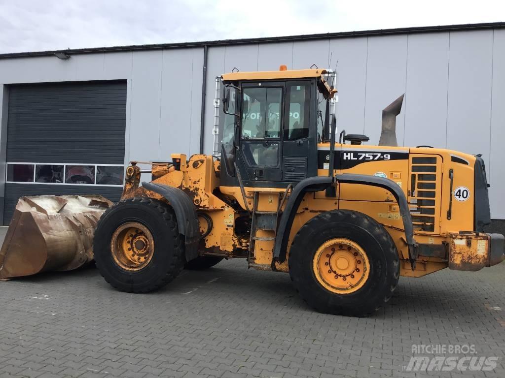 Hyundai HL 757-9  휠로우더
